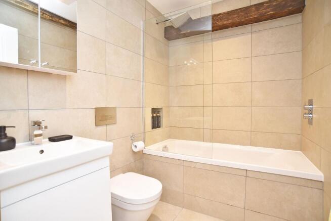 2 bed Terraced for sale Image 5