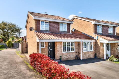 State Farm Avenue, Farnborough, Orpington, Kent, BR6