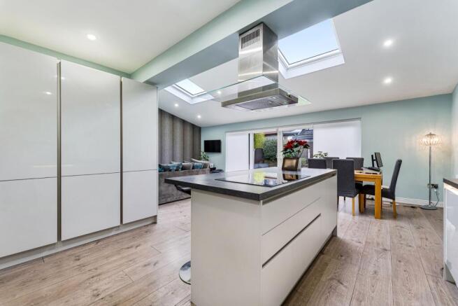 Upper Mead, Egerton, Bolton, BL7 photo 4