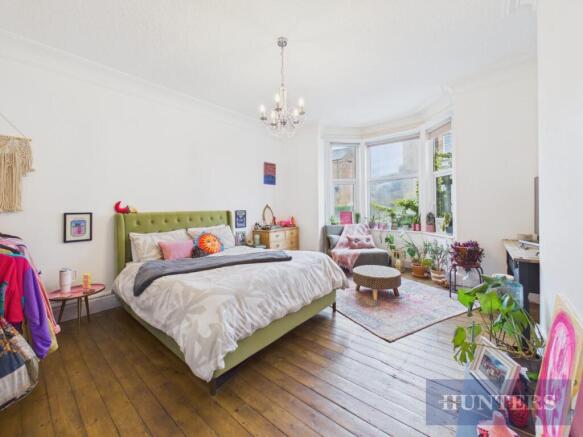 4 bed Semi-Detached for sale Image 9