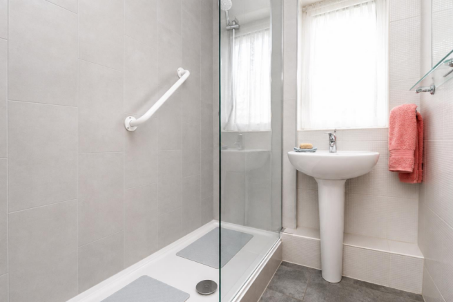 3 bed Semi-Detached for sale Image 11