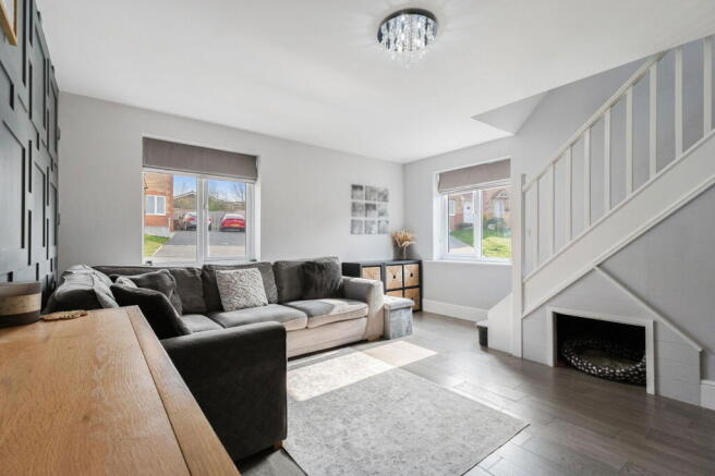 3 bed Semi-Detached for sale Image 8
