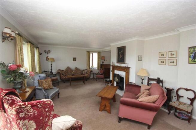 L-shaped Living Room