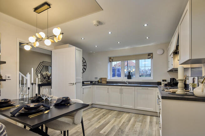 3 bed Semi-Detached for sale Image 4