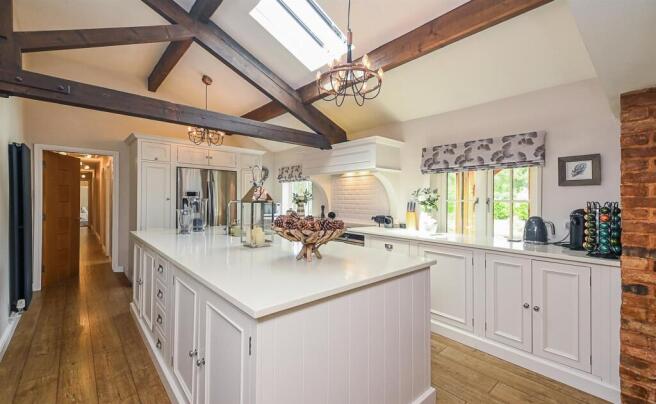 Lavender Cottage, Hall Estate, Hoar Cross, DE13 photo 4