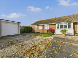8, Oakley Gardens, Littlehampton BN16 1LR
