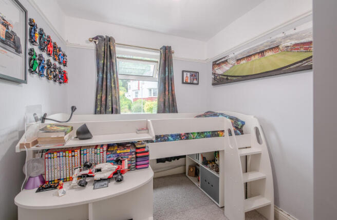 3 bed Semi-Detached for sale Image 11