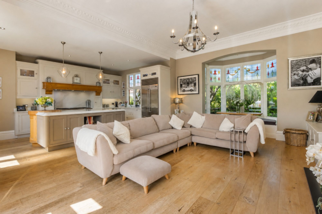 Bespoke Living Kitchen