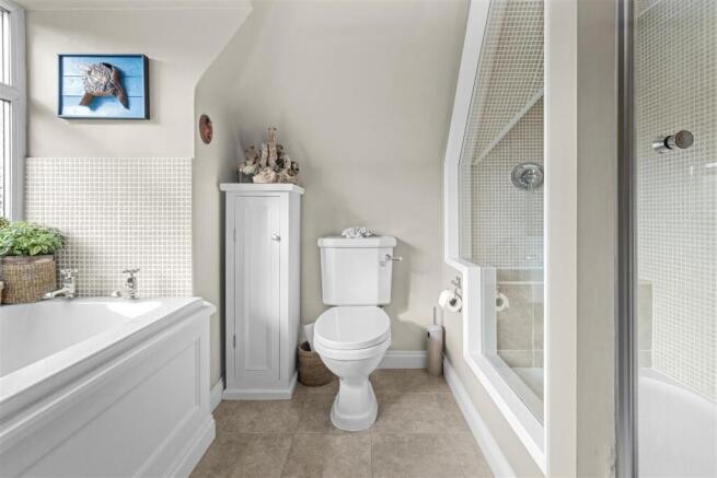 bathroom #3.jpg