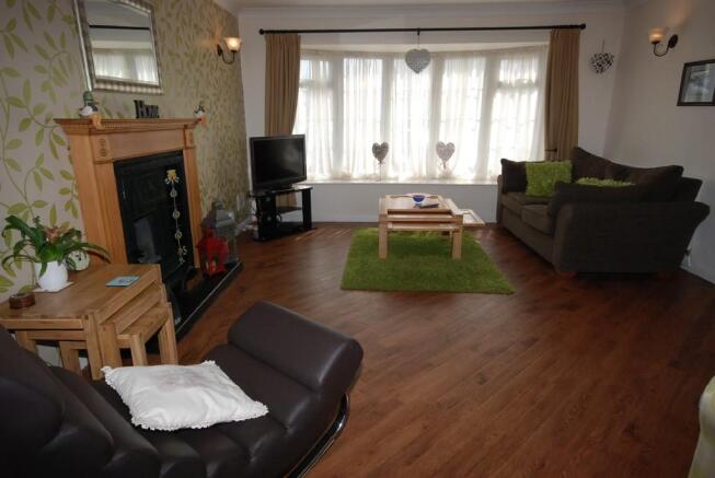 Lounge 2