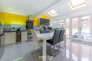 26, Adams Brook Drive, Birmingham B32 3PW