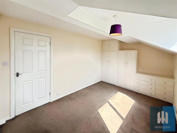 4 bed Detached to rent Image 8