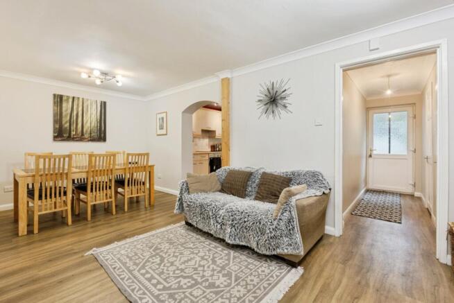 pbox-IMG.jpg