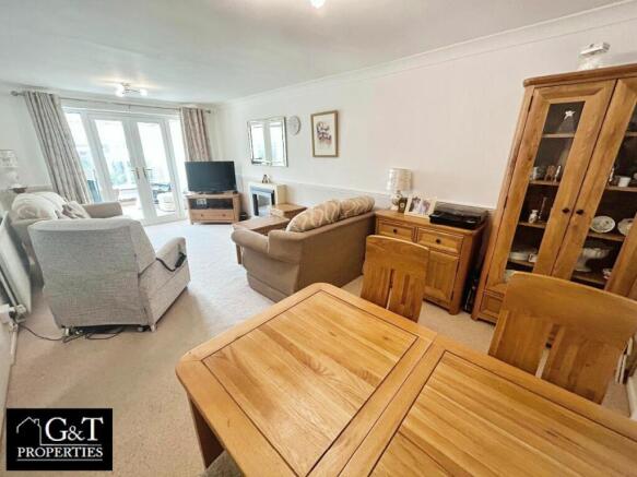 Living/Dining Room
