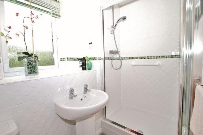 Ensuite Shower...