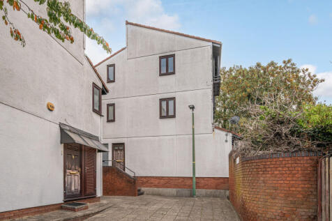 Francis Barber Close, Streatham, London, SW16