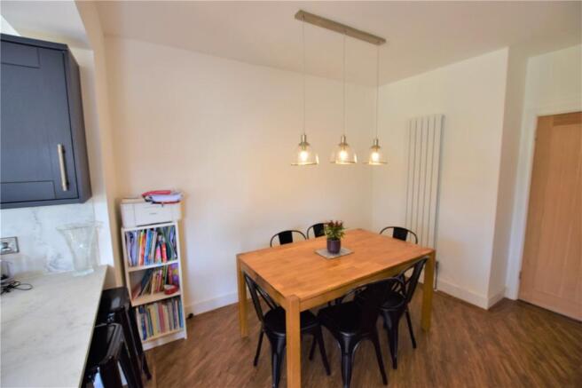Kitchen Dining Area