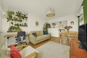 79, Highbury Quadrant, London N5 2TG