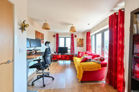 Thomas Fyre Drive, E3, Bow, London, E3
