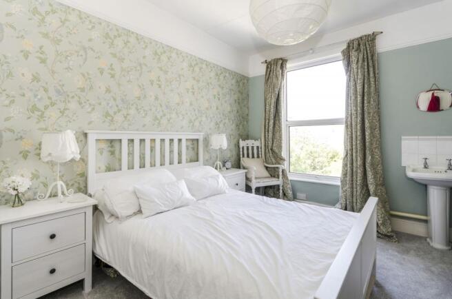 Bed 2