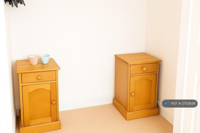 Double Wardrobe (Internally)