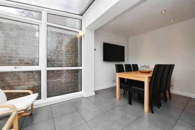 Bramley Way, Mayland, Chelmsford photo 4