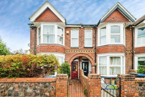 Lyndhurst Road, Worthing, West Sussex, BN11