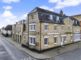 5, White Horse Apartments, Hill Street, Saffron Walden CB10 1JD