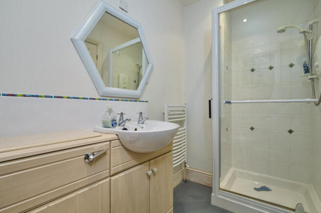 En Suite 2