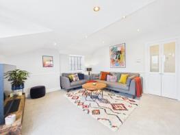 Flat 14, 12 Abingdon Lodge, Beckenham Lane, Bromley BR2 0DL