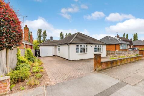 Edmonton Road, Clipstone Village, NG21