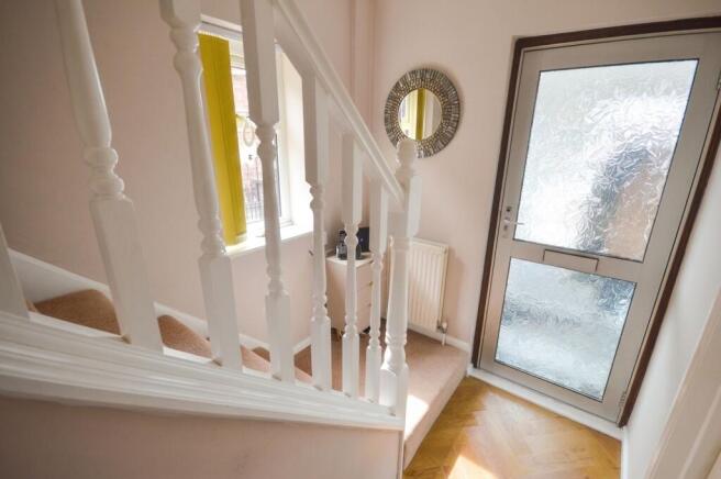 2 bed Semi-Detached for sale Image 10