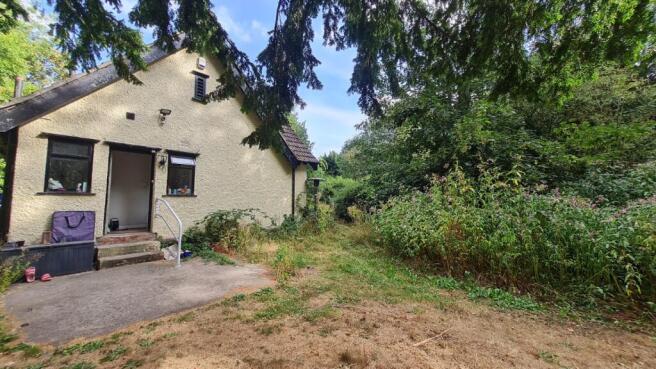 2 bed Bungalow to rent Image 8