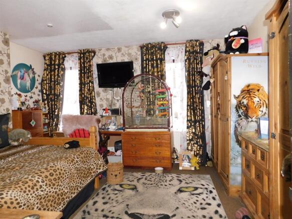 bedroom 1a