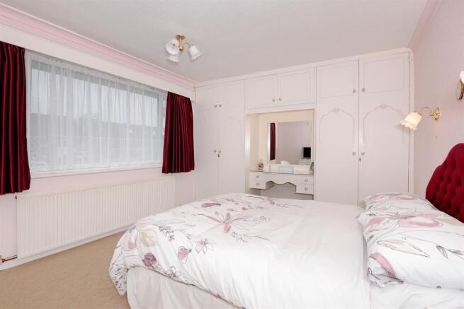Master Bedroom1