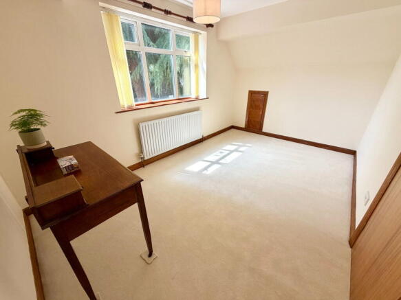 3 bed Detached Bungalow for sale Image 12