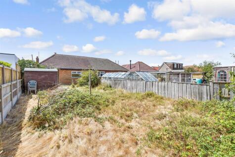 Dunes Road, Greatstone, Kent