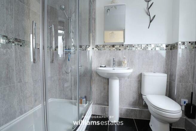 Shower Room Aspect 2