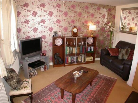 Lounge 1