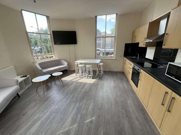 Flat_1_498_Glossop_Road