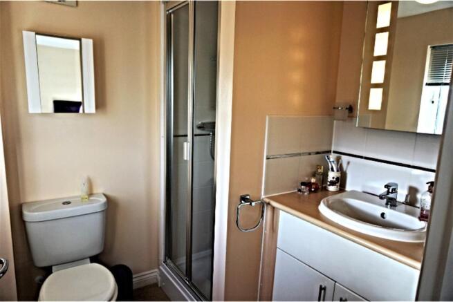 Master En-suite