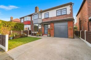 73, Woodfield Avenue, Hyde SK14 5BA