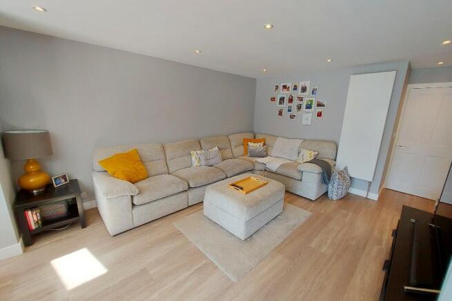 Living Room (3) 