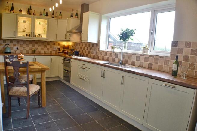 Kitchen / Diner