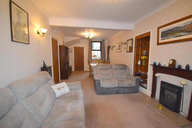 Through Lounge/Dining Room