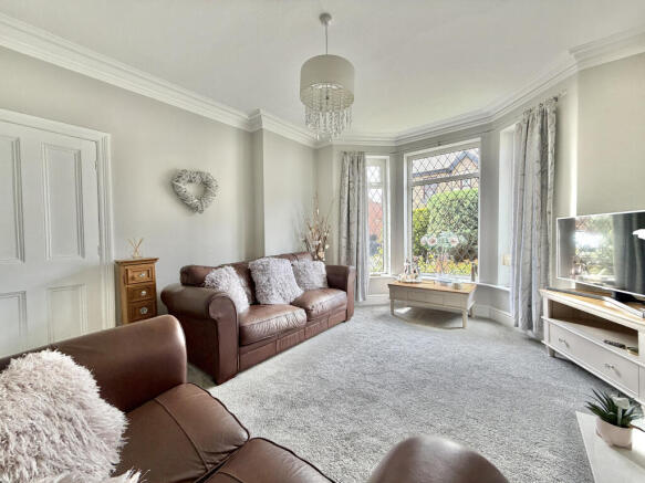 4 bed Terraced for sale Image 4