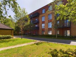Flat 8, Merstham House, Iron Railway Close, Coulsdon CR5 3LF