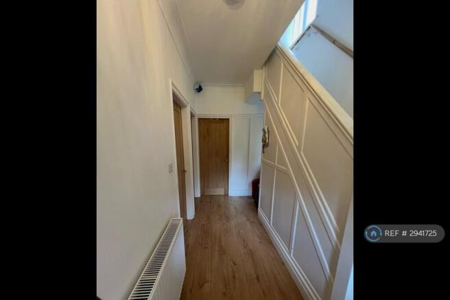 3 bed Semi-Detached to rent Image 4