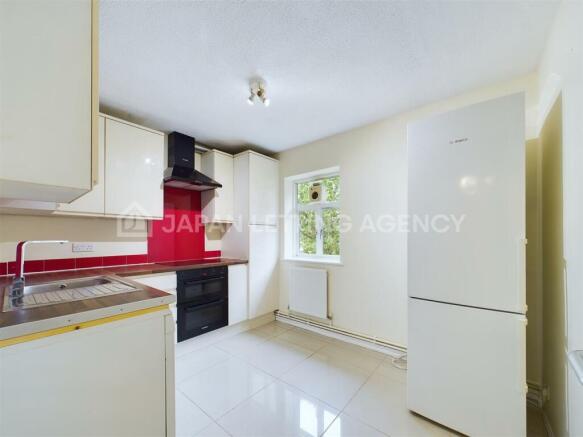 CAM02206G0-PR0029-STILL004.jpg