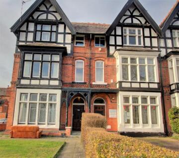 Narborough Road, Leicester, LE3
